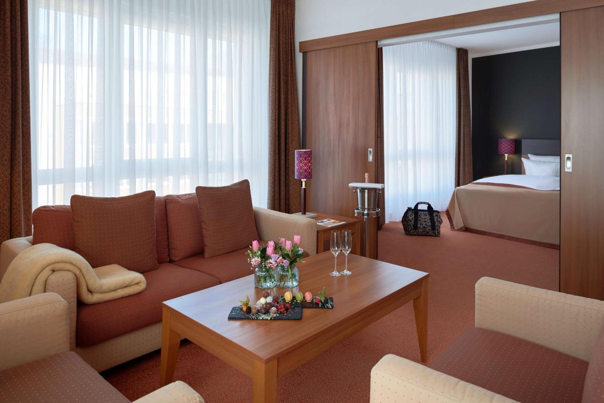 Dorint Hotel Am Dom Ερφούρτη Εξωτερικό φωτογραφία